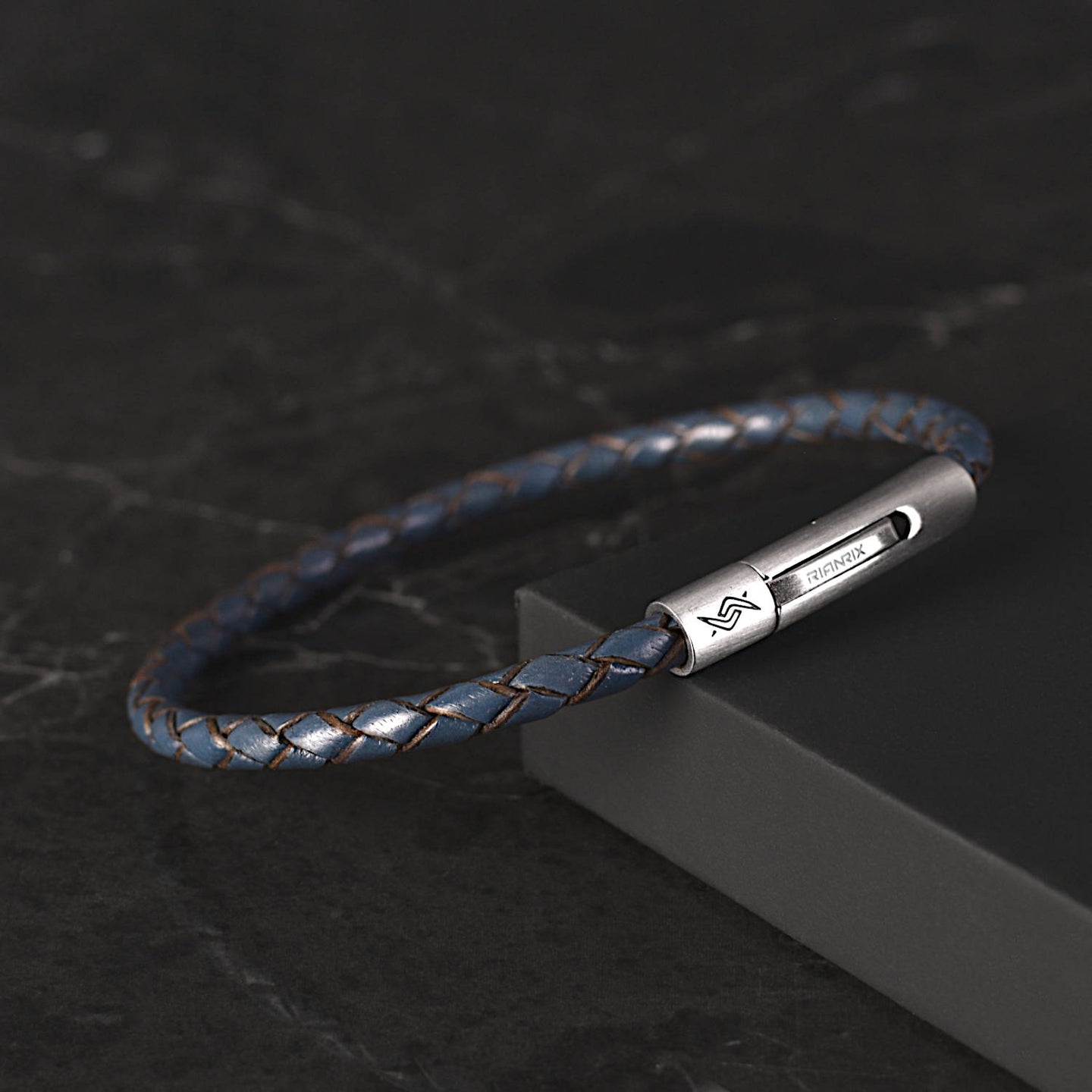 Ben 4mm Genuine Leather Bracelet in dark blue, product picture back side