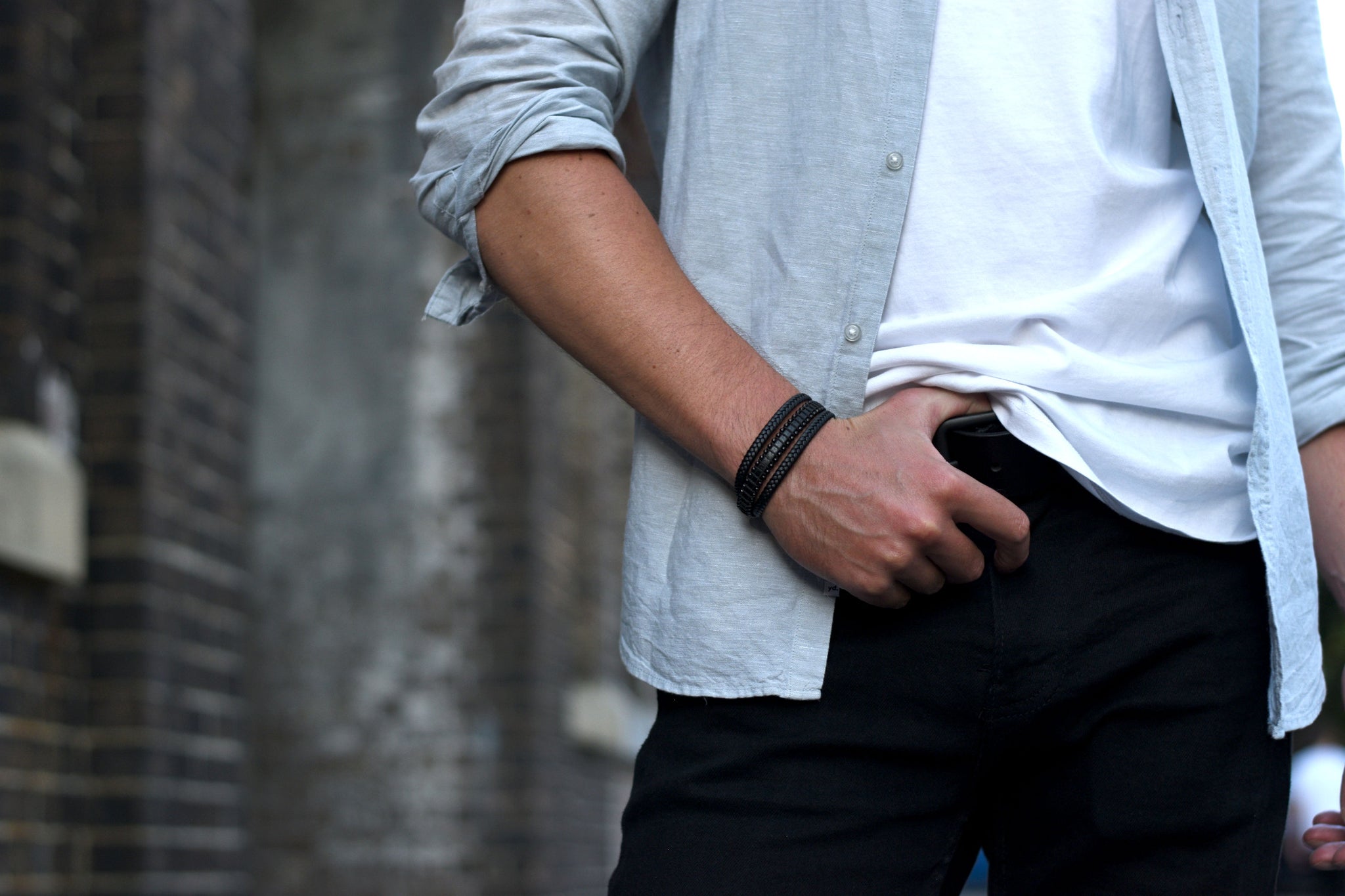 Potter - Multi-layer leather bracelet with black glossy beads, fashion picture close up